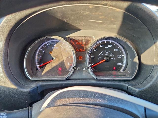 Nissan Versa S Image 7