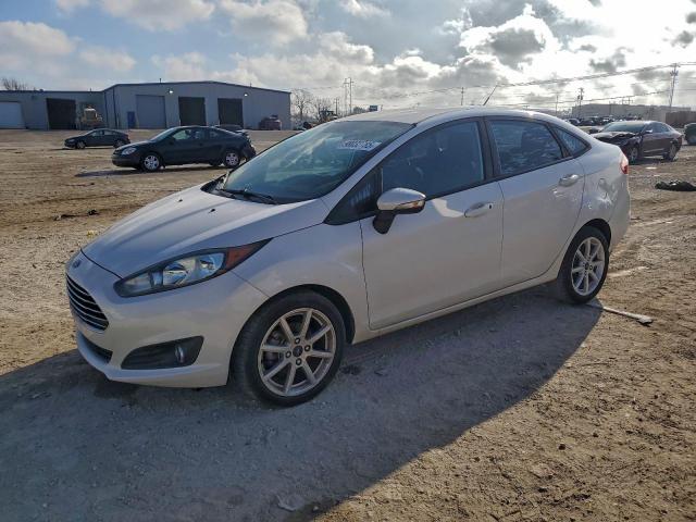  Salvage Ford Fiesta