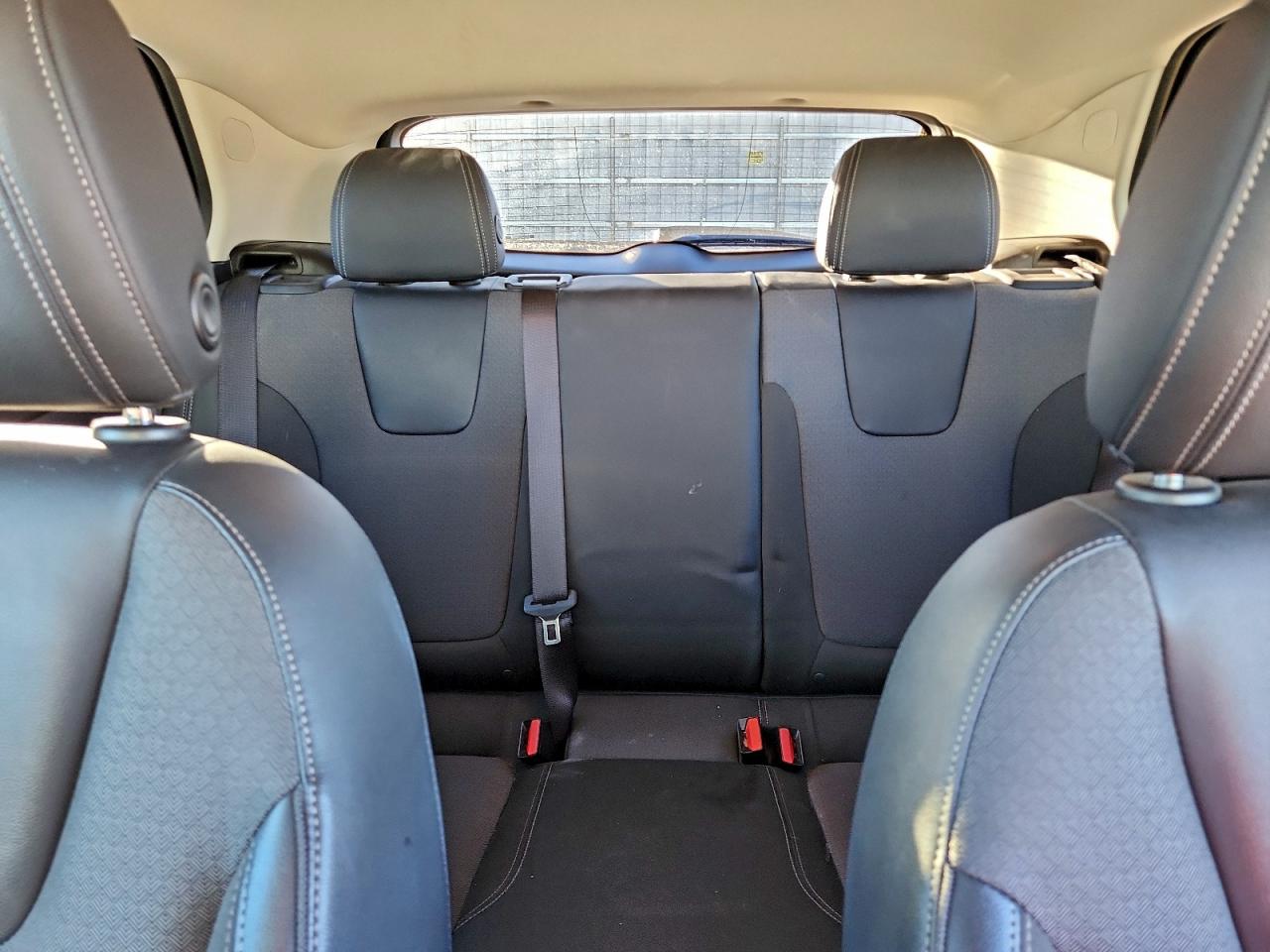 Buick Encore Preferred Image 6