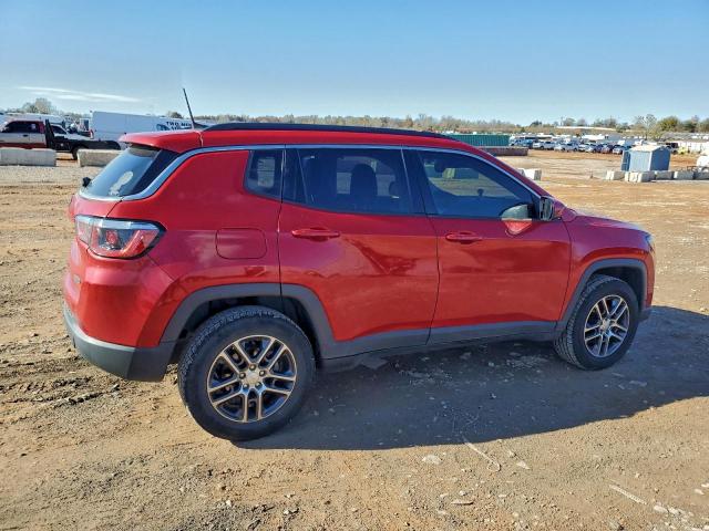 Jeep Compass Latitude Image 2