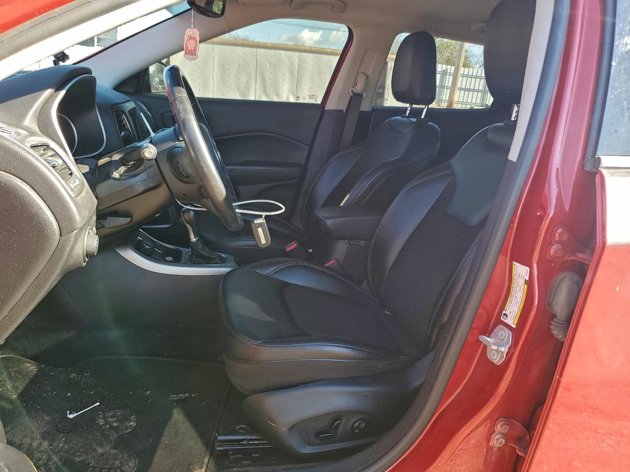 Jeep Compass Latitude Image 12