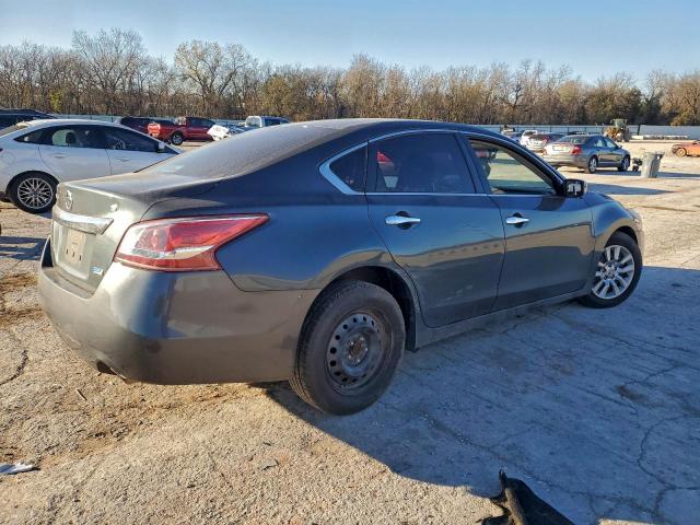 Nissan Altima 2.5 Image 5