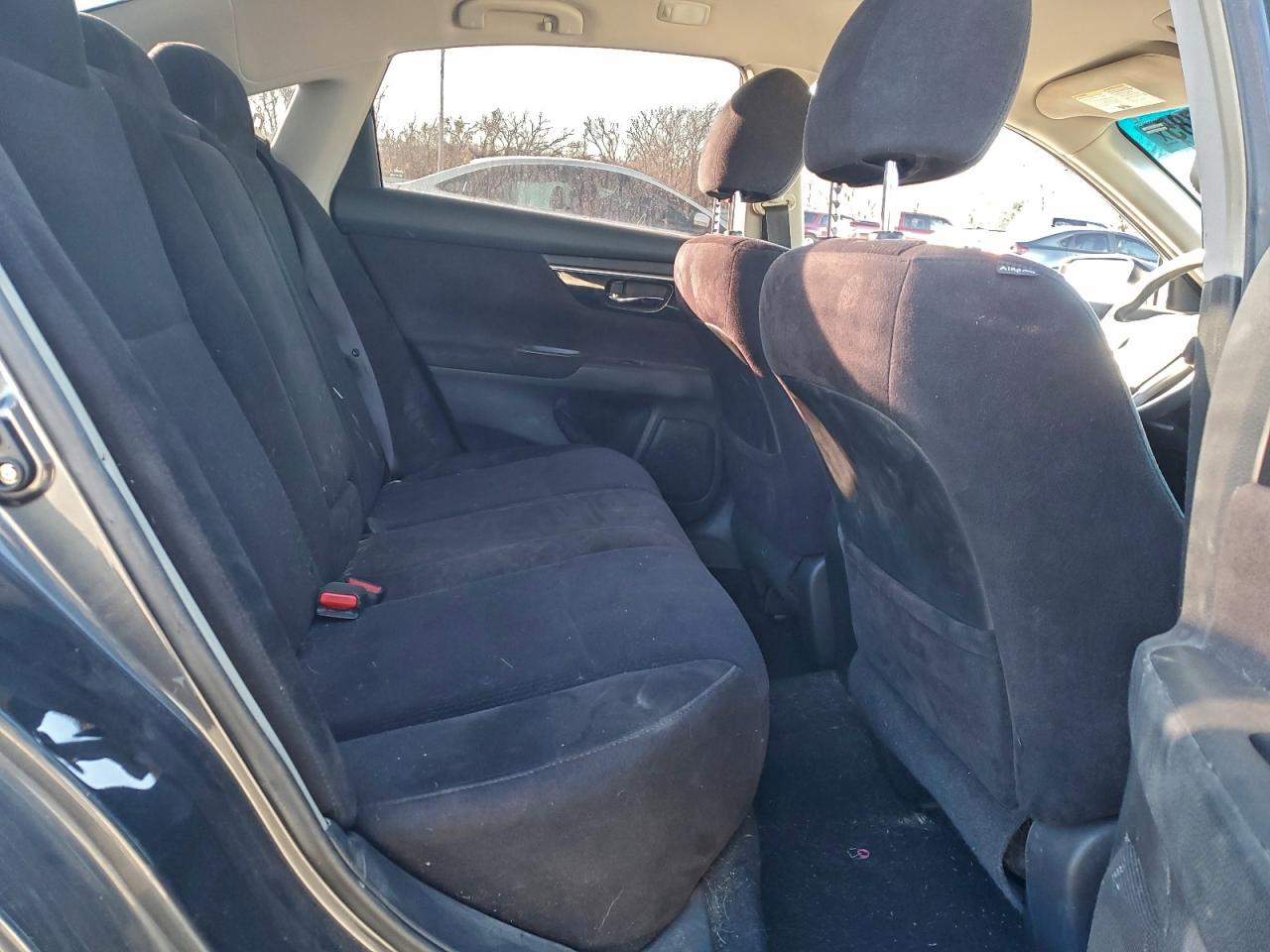 Nissan Altima 2.5 Image 6