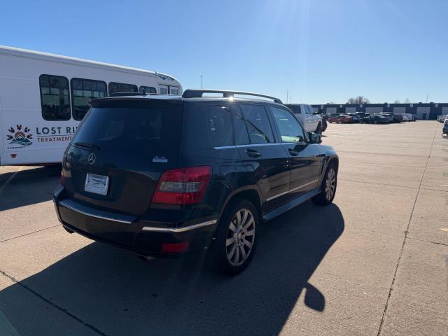 Mercedes-Benz GLK 350 Image 2