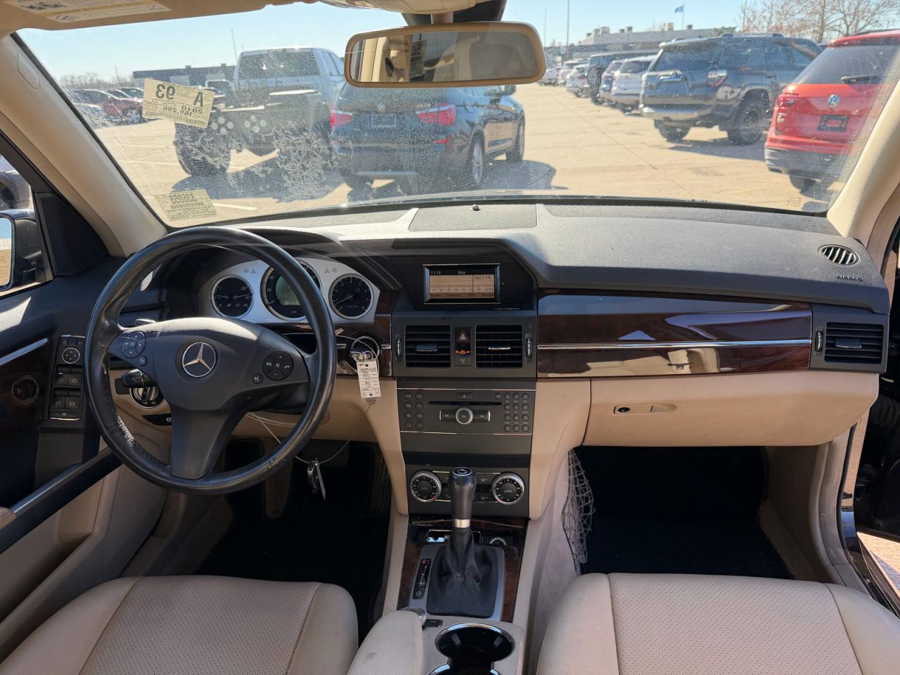 Mercedes-Benz GLK 350 Image 10