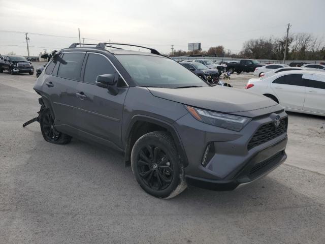 Toyota RAV4 Xse Image 7