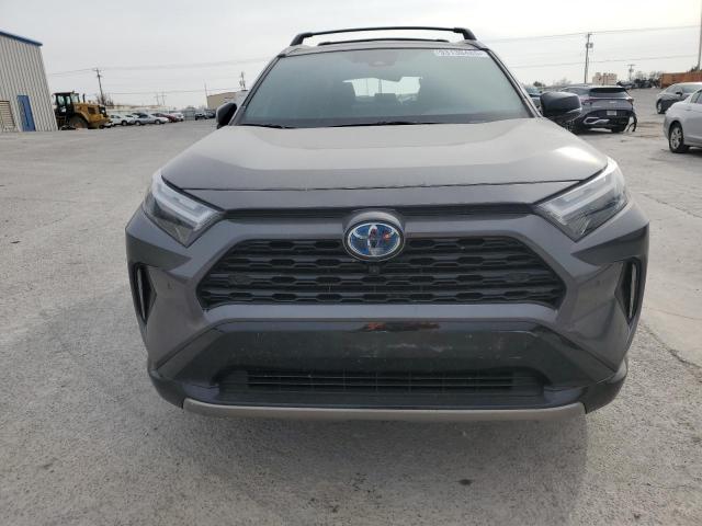 Toyota RAV4 Xse Image 12