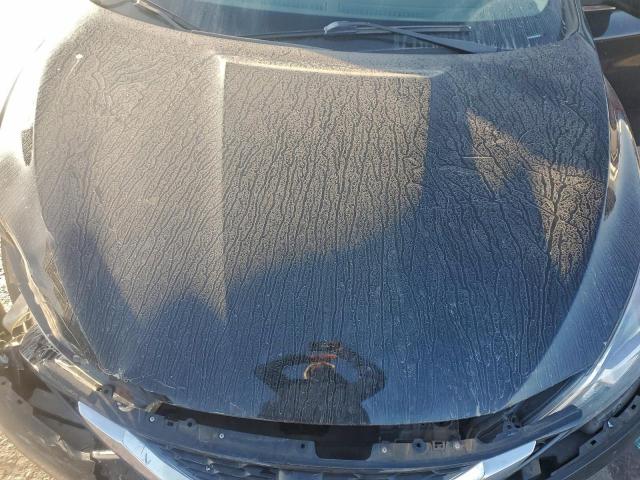 Nissan Sentra S Image 8