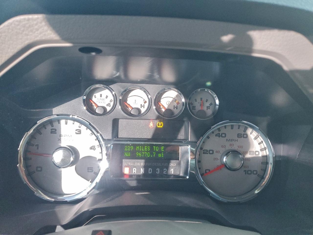 Ford F-250 Super Duty Image 4