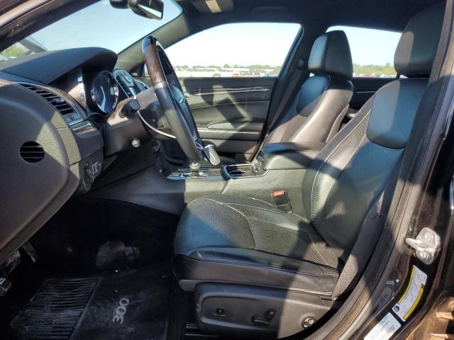 Chrysler 300 Image 11