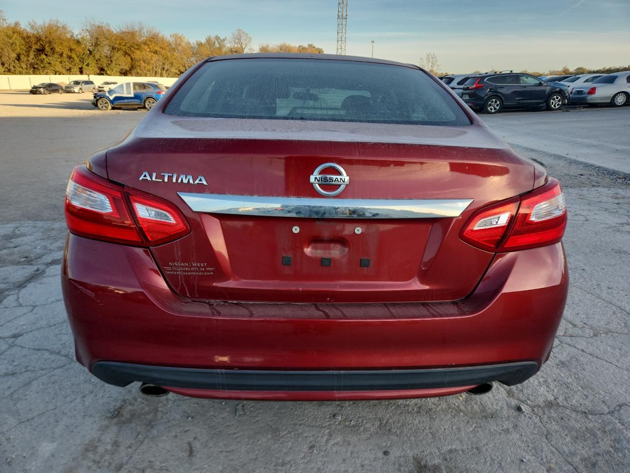 Nissan Altima 2.5 Image 2