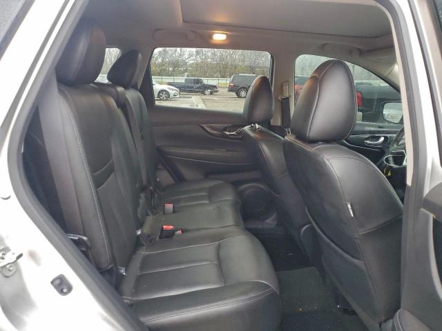 Nissan Rogue S Image 12