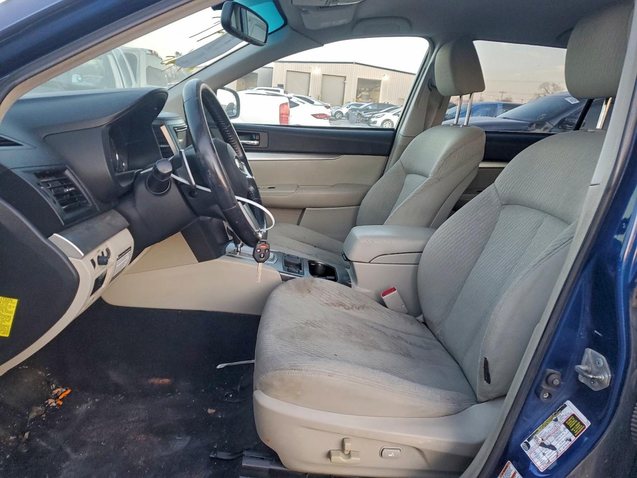 Subaru Outback 2.5i Premium Image 4