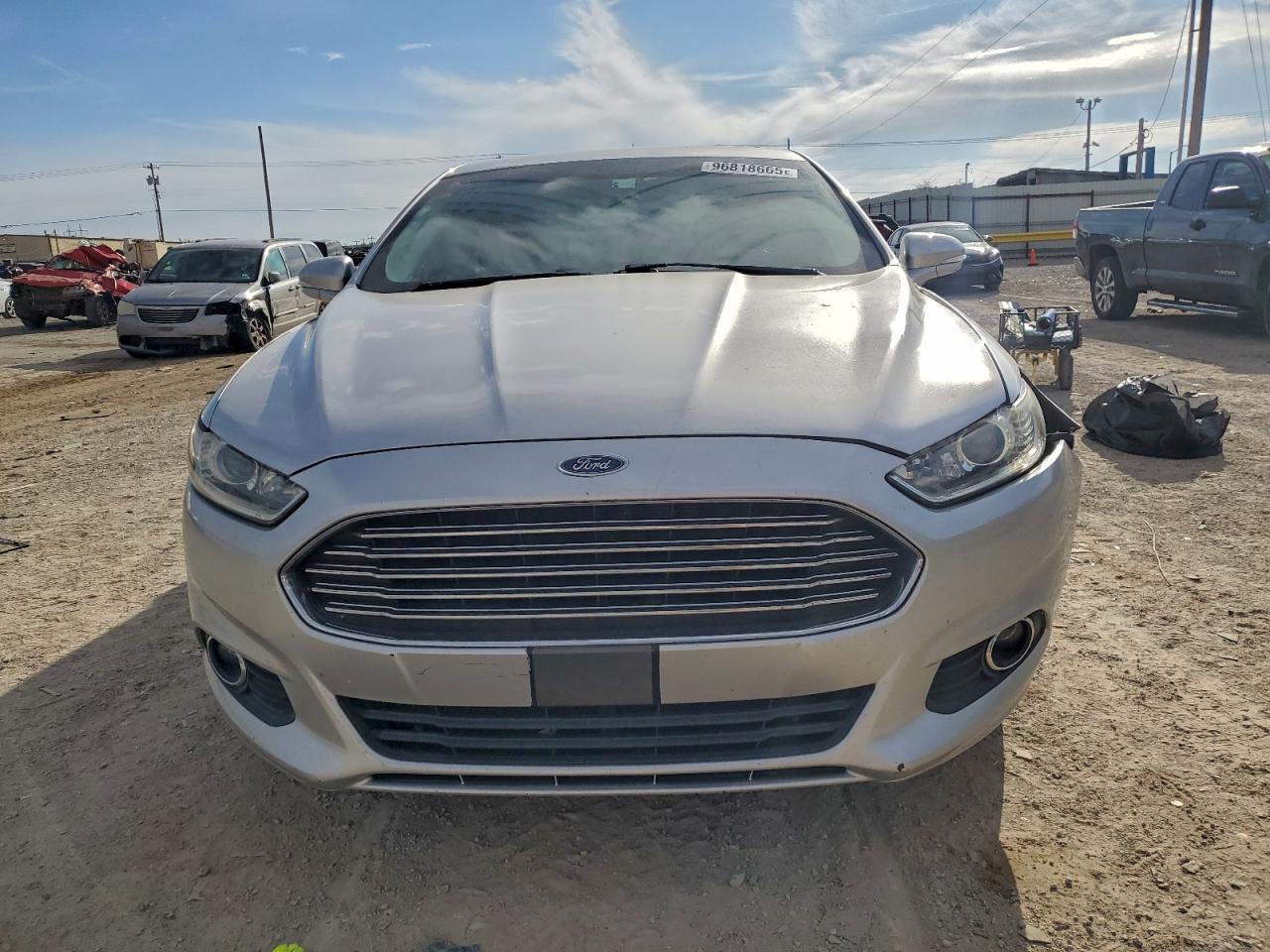 Ford Fusion Se Image 8