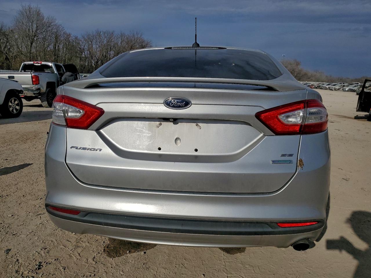 Ford Fusion Se Image 9