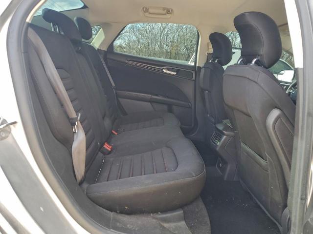 Ford Fusion Se Image 3