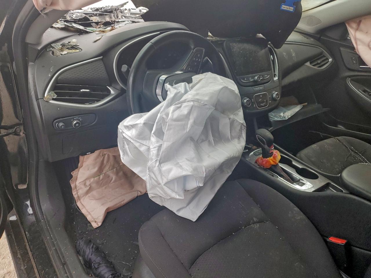 Chevrolet Malibu Rs Image 5