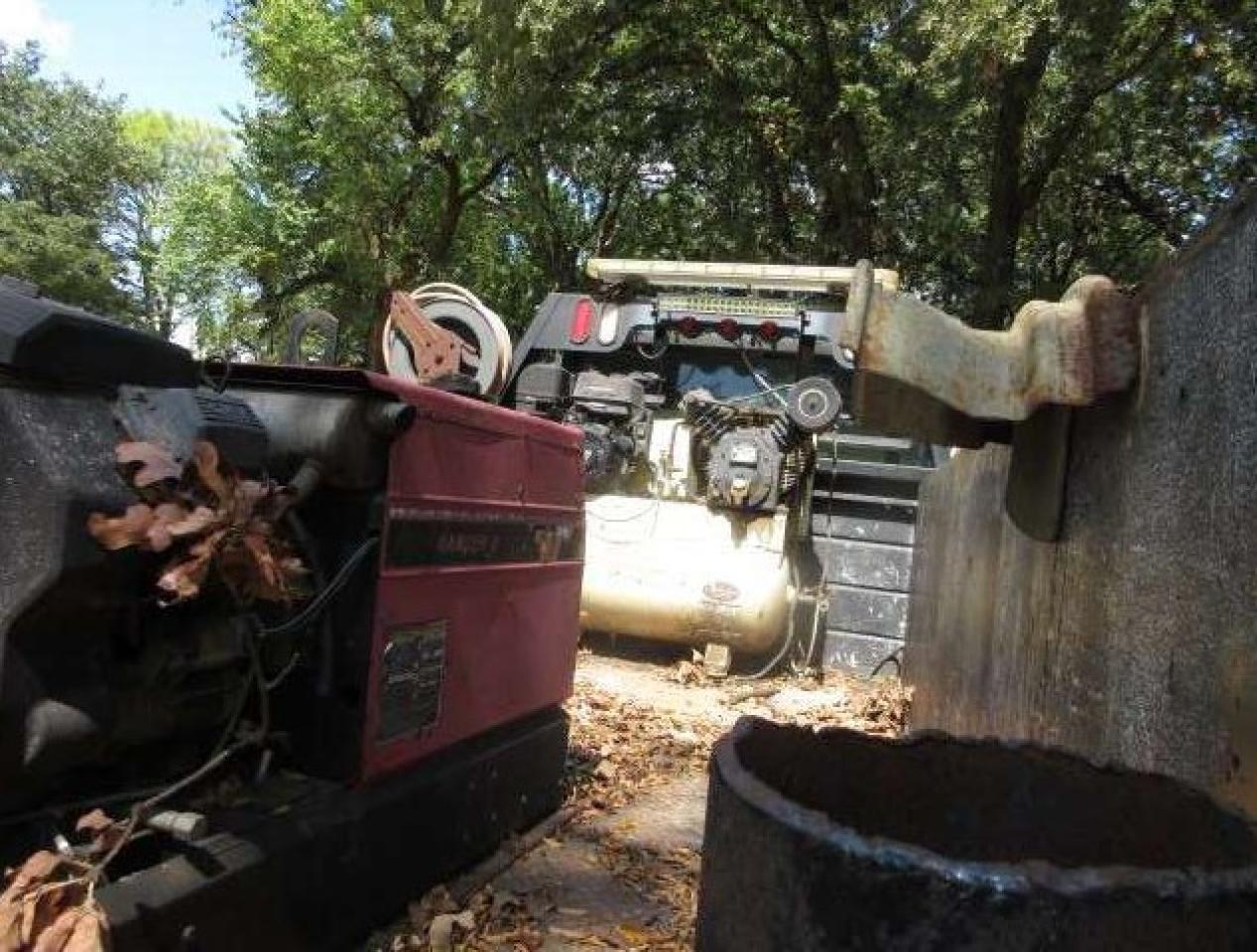 GMC C Series C7h042 Image 3