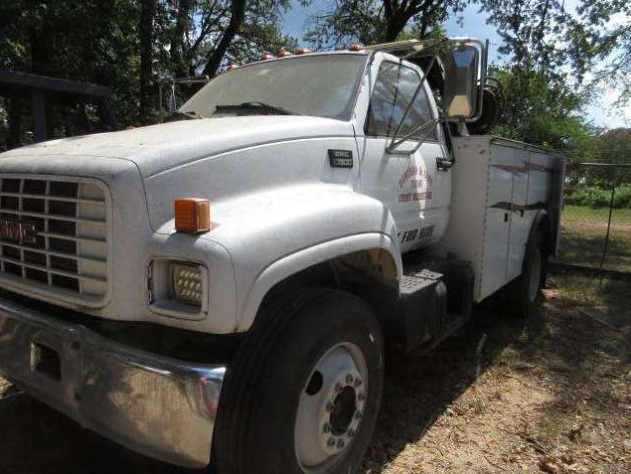 GMC C Series C7h042 Image 8