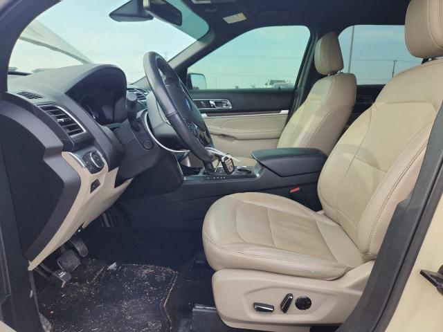 Ford Explorer Limited Image 4