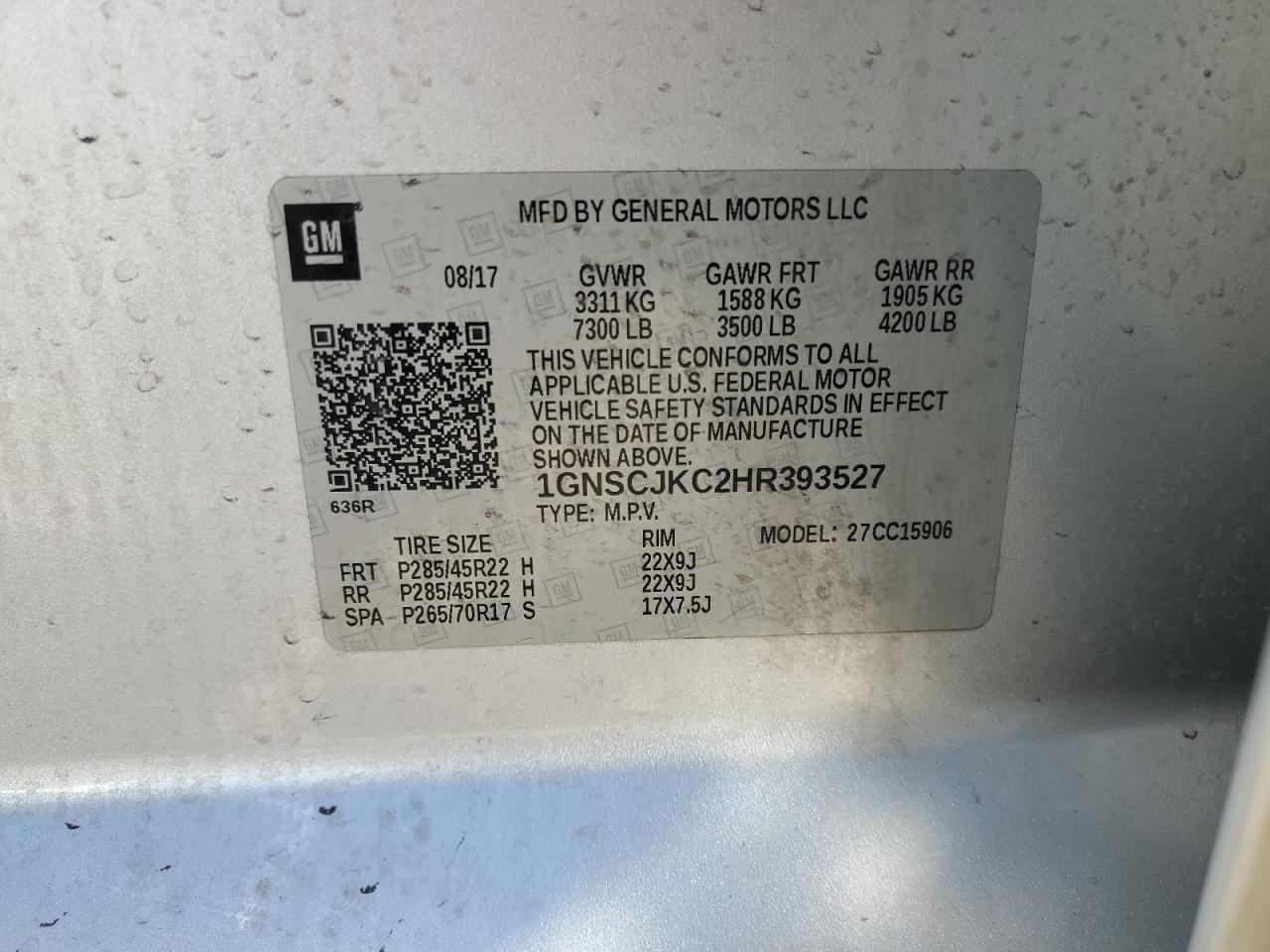 Chevrolet Suburban C1500 Premier Image 9