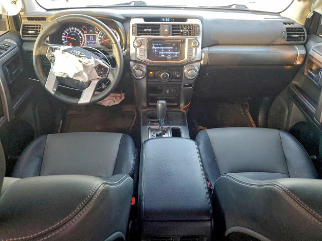 Toyota 4Runner Sr5 Image 9