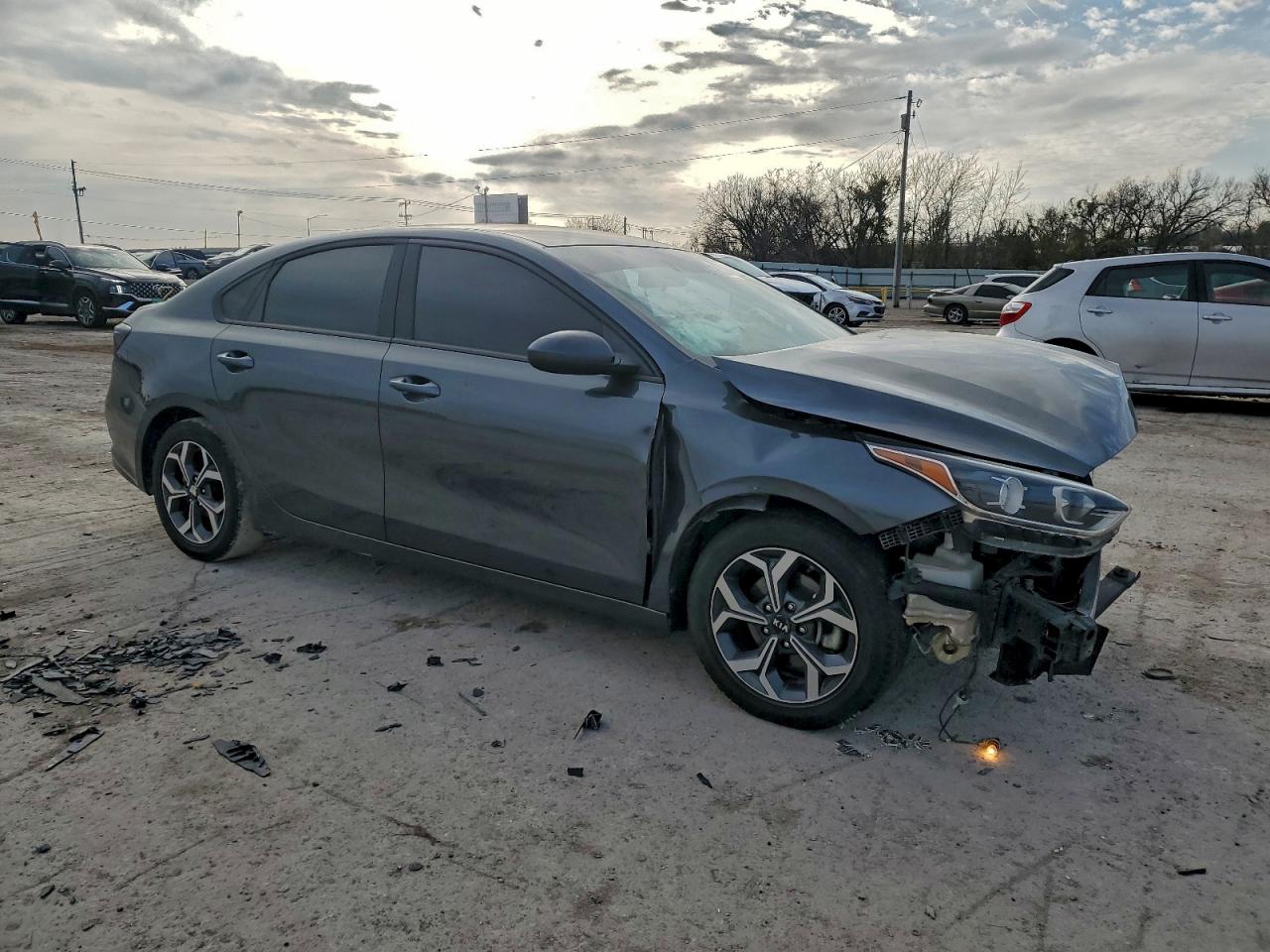 Kia Forte Fe Image 2