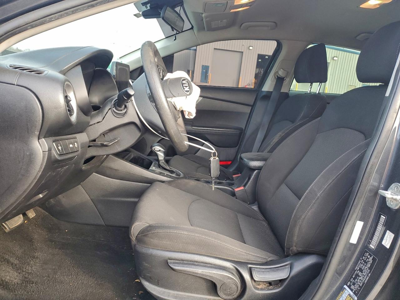 Kia Forte Fe Image 5