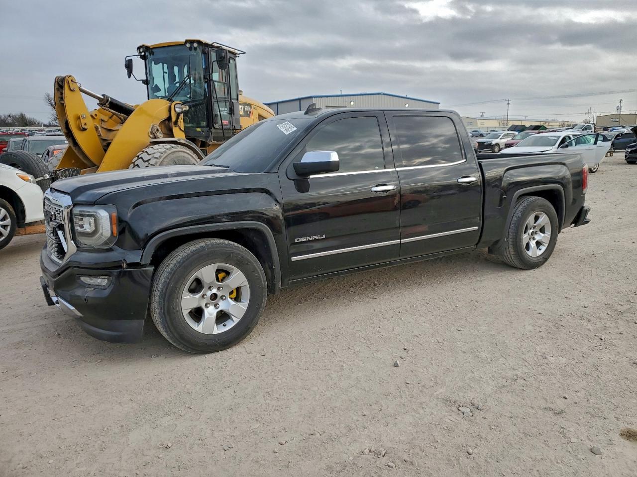 GMC Sierra K1500 Denali Image 1