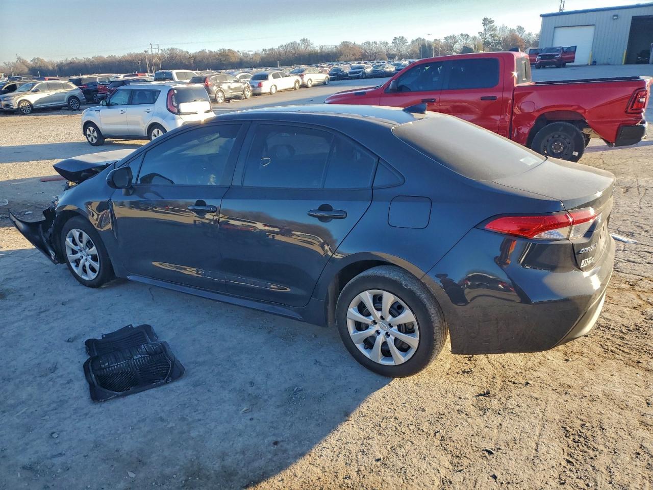 Toyota Corolla Le Image 2