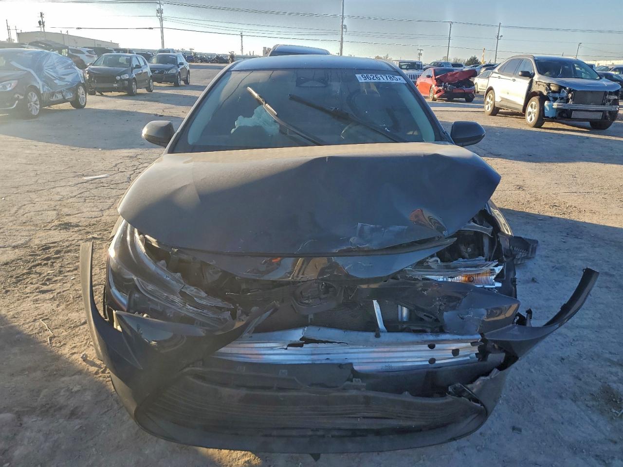 Toyota Corolla Le Image 3