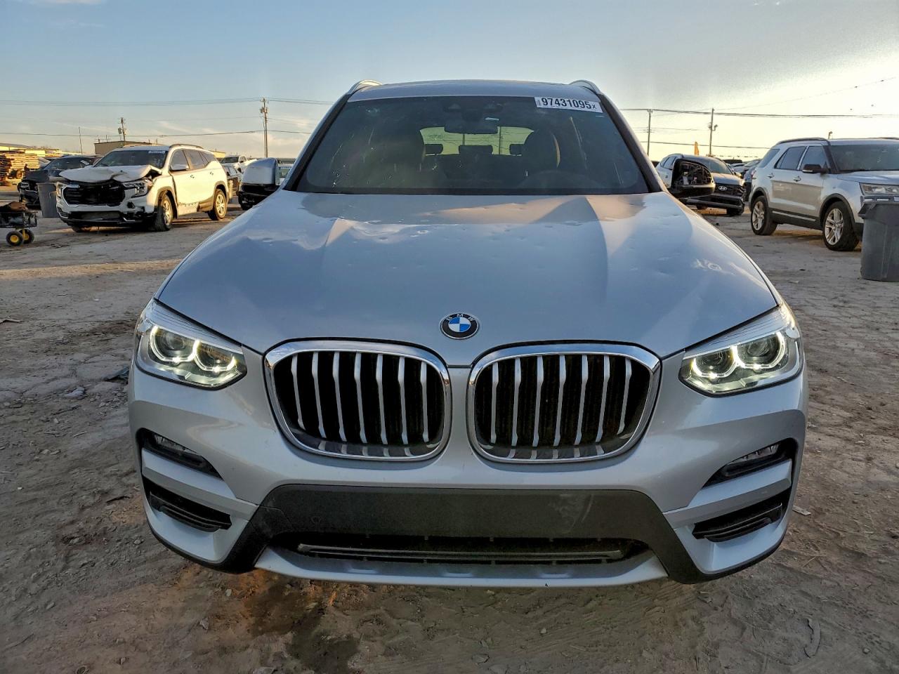 BMW X Series Xdrive30i Image 2