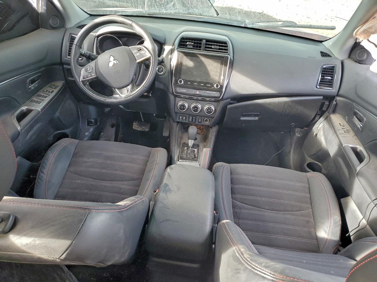 Mitsubishi Outlander S/se Image 7