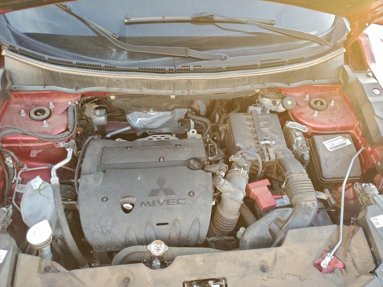 Mitsubishi Outlander S/se Image 8