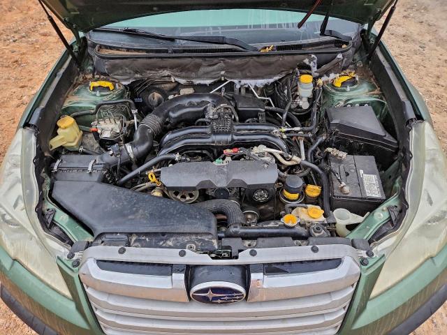 Subaru Outback 2.5i Limited Image 2