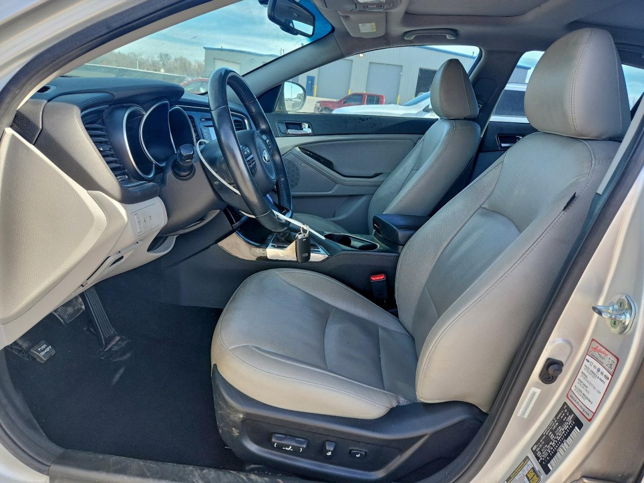 Kia Optima Ex Image 11