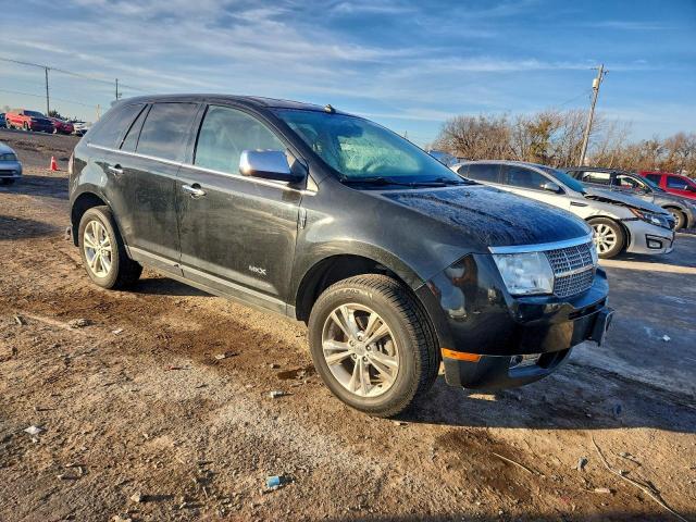 Lincoln MKX Image 9