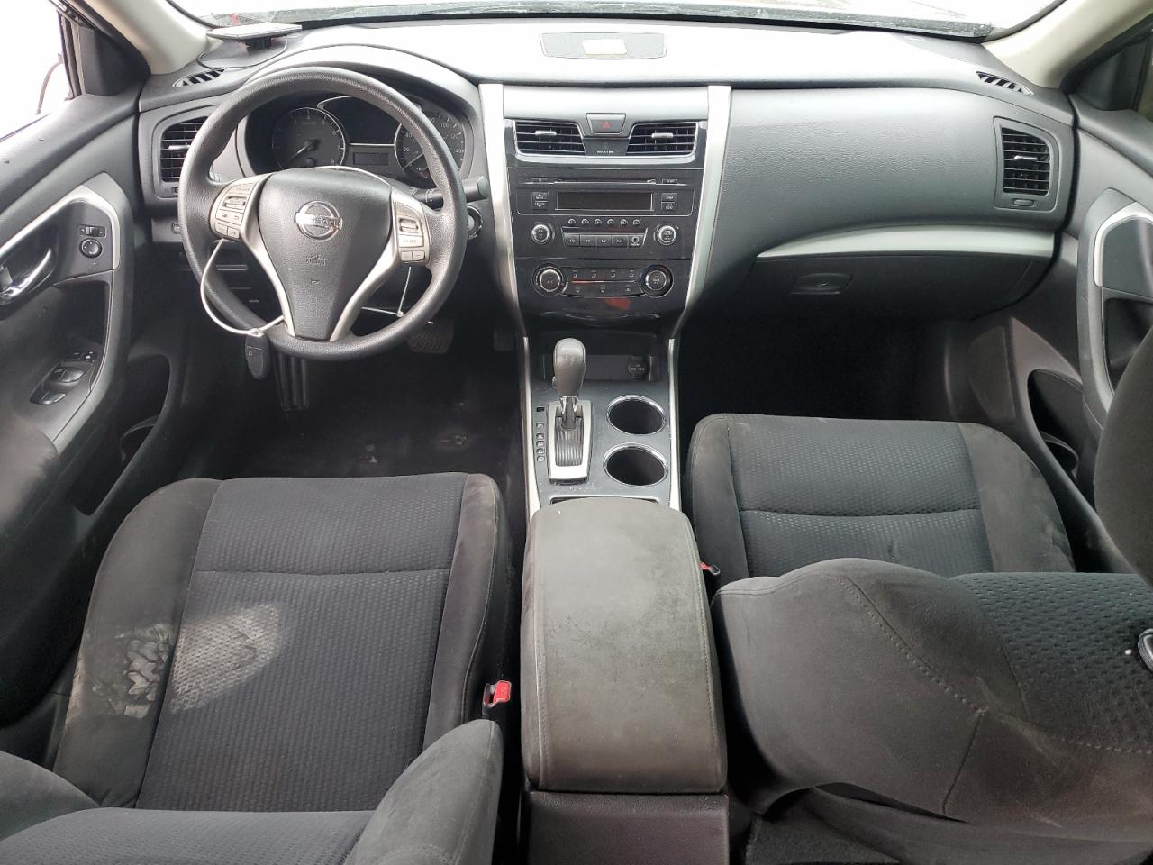 Nissan Altima 2.5 Image 8