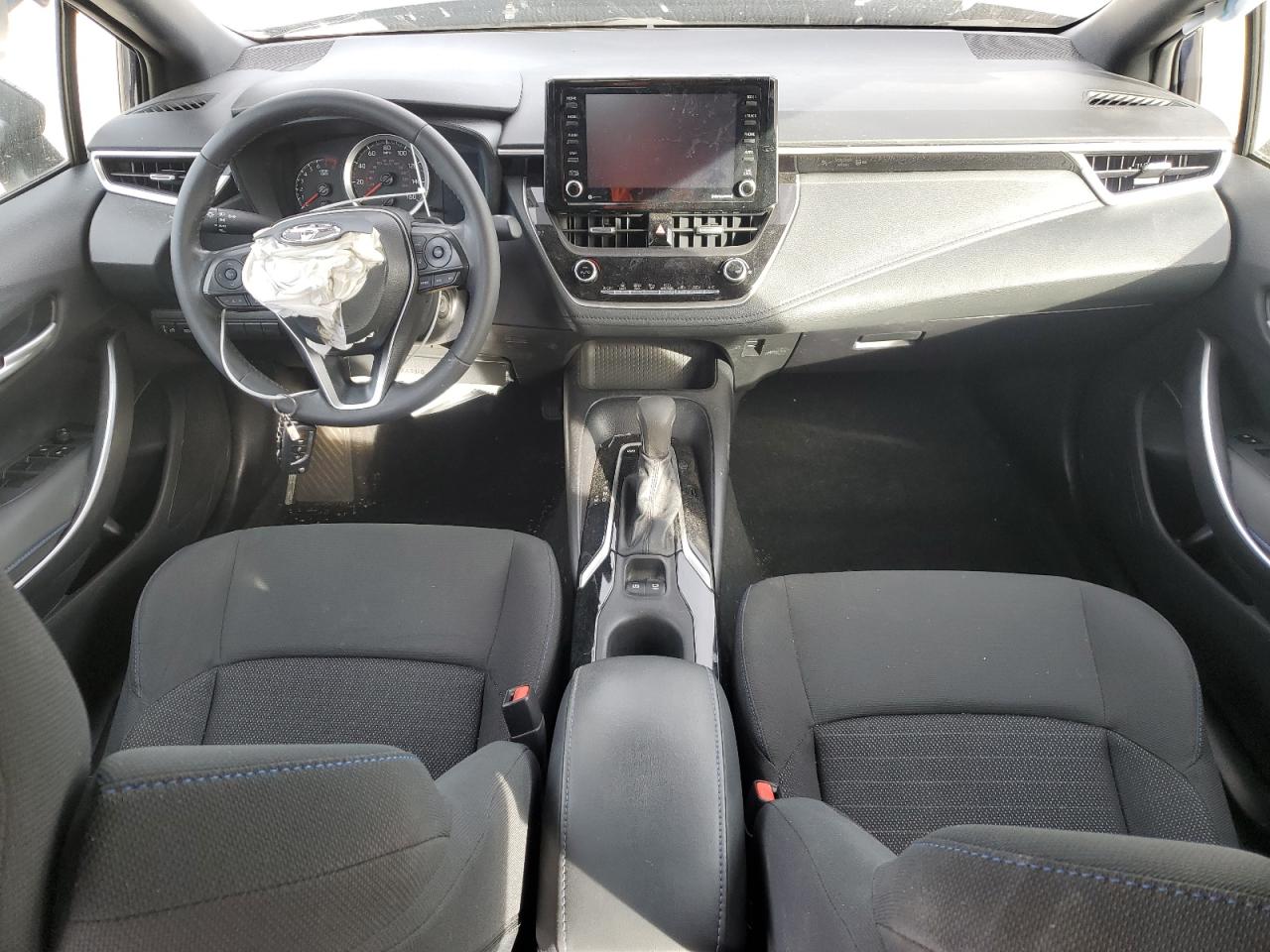 Toyota Corolla Se Image 8