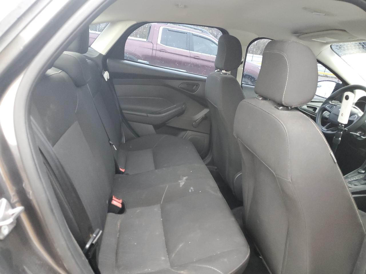 Ford Focus S Image 5