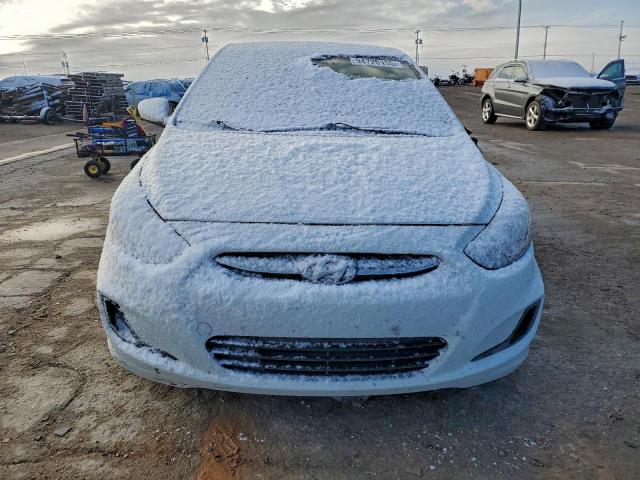 Hyundai ACCENT Se Image 3