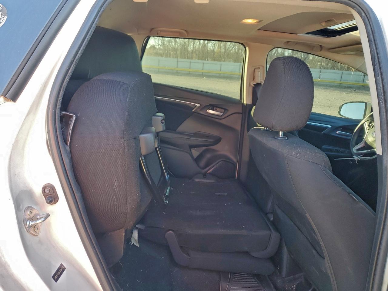 Honda Fit Ex Image 6