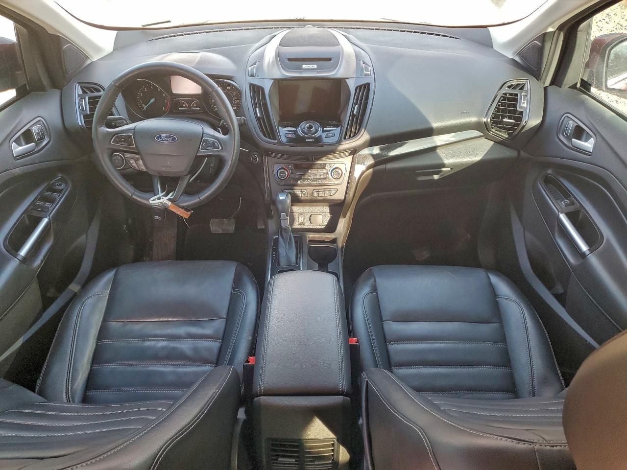 Ford Escape Titanium Image 7