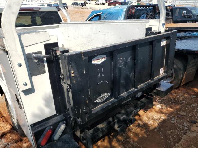 Chevrolet Silverado C2500 Heavy Duty Image 8