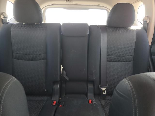 Nissan Rogue S Image 7