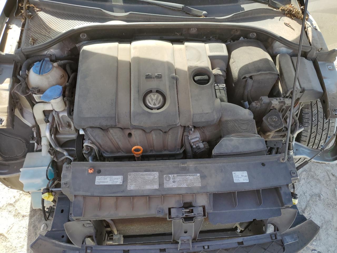 Volkswagen Passat Se Image 11