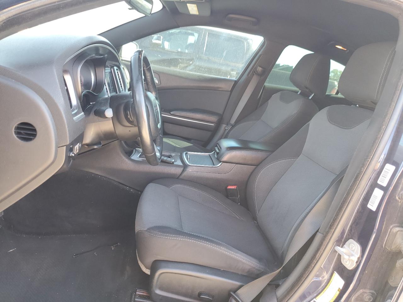 Dodge Charger Se Image 7