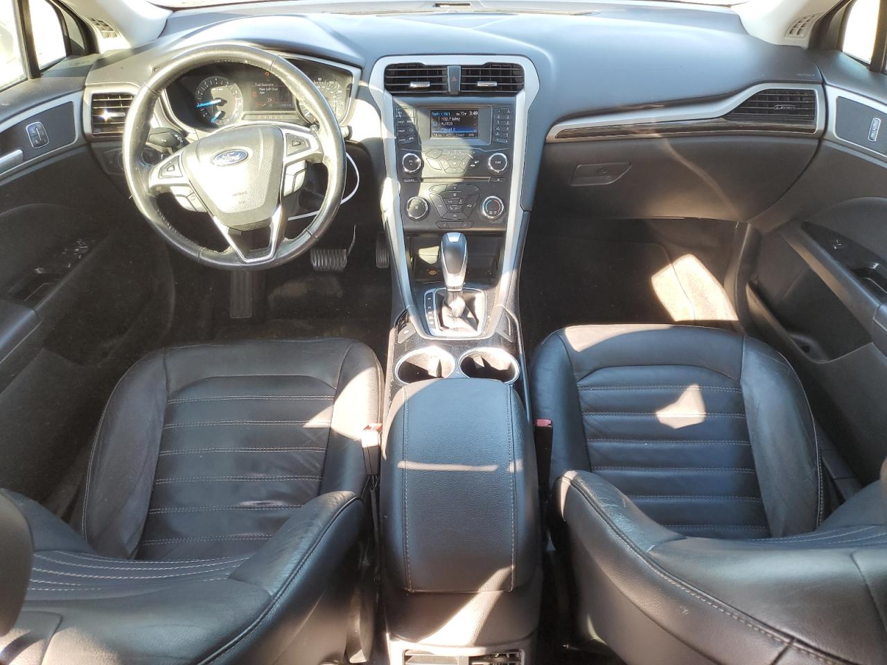 Ford Fusion Se Image 8