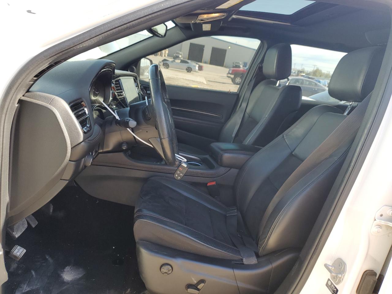 Dodge Durango R/t Image 9