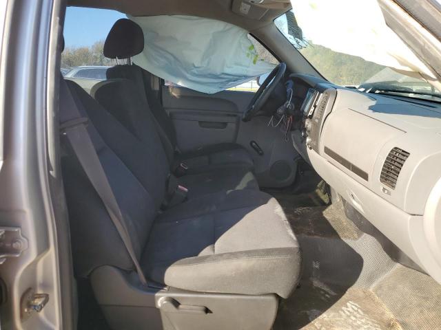 Chevrolet Silverado C1500 Image 10